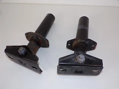 BMW E30 Early Model Rear Bumper Shock Mounts Left And Right Side • $95