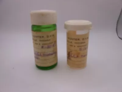 2 Vtg Veterinary Pill Bottles: Wade G Hunter DVM Evansville Indiana • $1