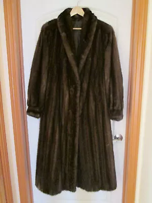 Vintage Mahogany Genuine Mink Coat - Size L • $400