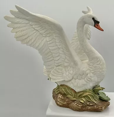 Vtg HOMCO Alter Interiors Masterpiece Porcelain MIZUNO Swan Figurine As Is • $29.99