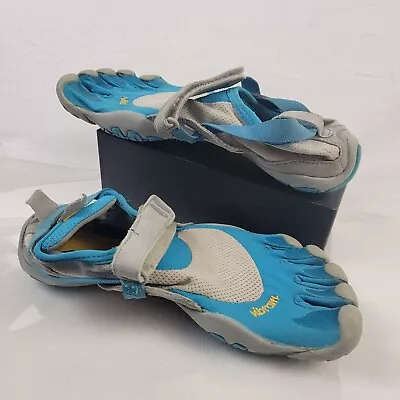 Vibram FiveFingers Womens 38 Size  7 W1456 Barefoot Sneaker Water Shoes Blue • $29.25