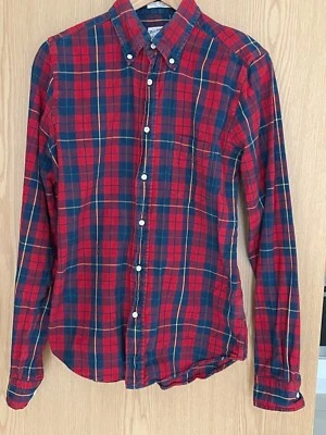£15 • Buy GANT Rugger Men's 'The Hugger' Red Indigo Oxford Shirt Size S