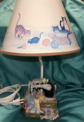 VTG Table Lamp Resin Cat Sewing Machine Matching Shade Kittens Playing W/ Yarn • $49.99