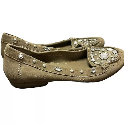 B Makowsky Lynn Taupe Suede Jeweled Moccasin Shoes Flats Women's Size 9 • $22.50