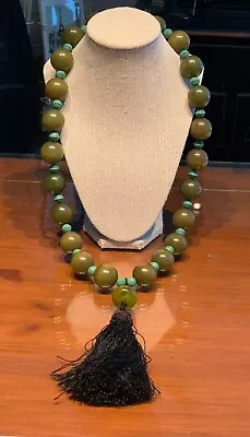 Massive Vintage Green Bakelite Necklace  • $95