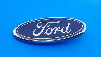 99 00 01 02 03 04 Ford F-150 F-250 F-350 Front Grille Emblem Badge Logo Oem B15 • $42.75