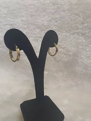 18ct Gold Hoop Earring 750 Hallmark • £160