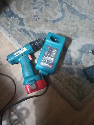 Makita 6222D Cordless Drill - 3/8 Inch - 9.6v - 1 Battery And Charger • $20