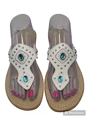 Womens White Southwest Look Sandals Size 9 NWOB • $23.99