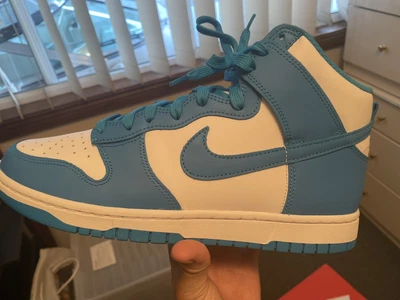 $112 • Buy Size 10 - Nike Dunk High Retro Laser Blue 2022