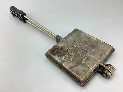 Vintage Tasty Waffle Iron • $39