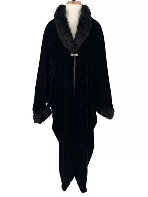 Vintage Wooded River Black Velvet Opera Coat Rhinestone Closure Long Coat Medium • $98.67