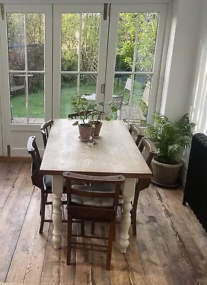 Beautiful Rustic Oak Farmhouse Dining Kitchen Table  • £195