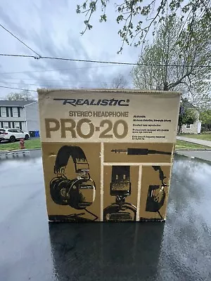 Vintage Realistic Stereo Headphones Pro 20 With Box RadioShack 33-1008 Untested  • $20