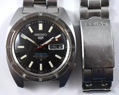 Vintage Seiko 5 Sports Waterproof Automatic Calendar 21J 6119-8140 Runs Lot.12 • $249.99