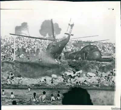 1971 Helicopter Crash On River Plato Beach Montevideo Uruguay Tragedy Photo 8X8 • $19.99