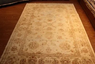 Rug_floral _design 5x8 Ft. Fine Quality Handmade Hand Knotted Muted Soft Colors • $3400