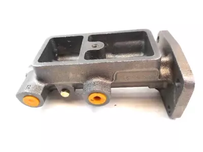 66-72 Mopar A B-body 70-74 E Body Brake Master Cylinder (bendix) 1  Bore • $89.95