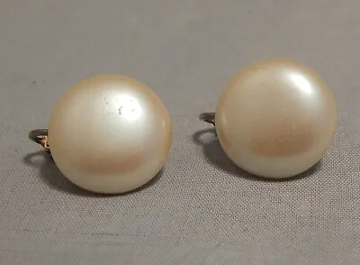 Vintage Gold Tone Pearl Marvella Signed Clip On Earrings • $5