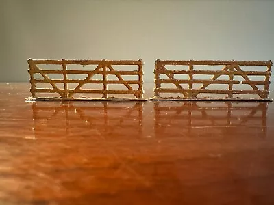 (2) Vintage Antique Metal Fence Sections Dimestore Soldier. Great! • $5