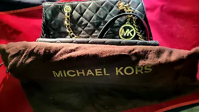 MICHAEL KORS Black W/Gold Hardware - HOBO Style Handbag. Dust Cover Incl... • $24.95