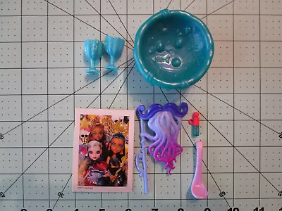 Monster High G3 Lagoona Blue Monster Ball Props And Accessories New • $6