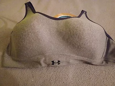 UNDER ARMOUR CROSS STRAP SPORTS BRA SIZE Md Only Worn A Few Times • £4.99