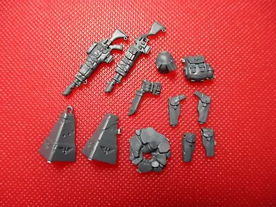 Warhammer 40k Imperial Guard Cadian Command Las Guns Pistol Accessories Bits Box • £4.99