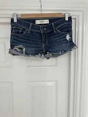 Abercrombie & Fitch Cut Off Denim Shorts. W 26 • £10