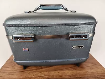 Vintage Blue American Cosmetic  Tourister Hard Train Case With Key/No Tray • $29.99