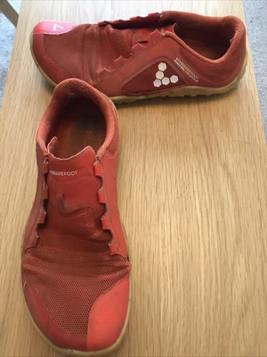 £20 • Buy Mens Vivobarefoot 9