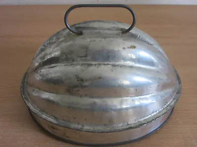 Antique English Tin Food / Jello Mold Walnut Shaped 7  • $35