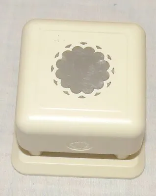 Martha Stewart Square All Over The Page Paper Punch Lace Circle Pattern F • £9.92