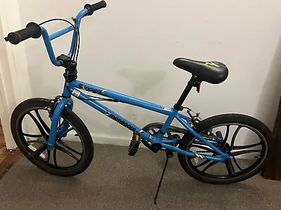 Mongoose 20  INDEX MAG Boys Bike Sky Blue • $62