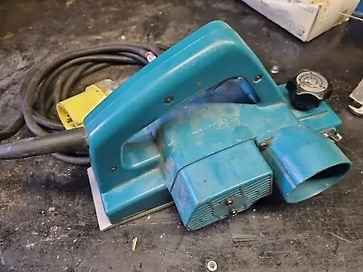 Makita Planer 110V 850W 82mm  • £30