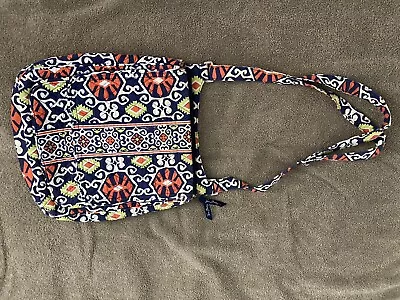 Vera Bradley Messenger Bag In Sun Valley Pattern • $25