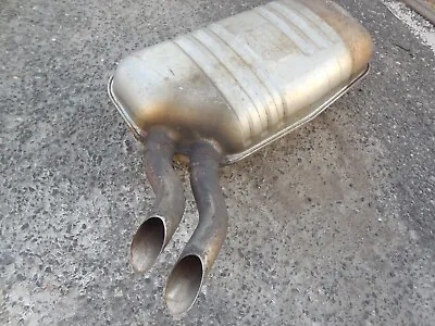 96-99 Mercedes W210 E320 Sedan Rear Back Section Exhaust Muffler 2104910001 • $190