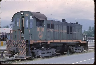 MB10-20 Original Colour Slide Pacific Great Eastern MLW S13 #1001 N. Vancouver • $2.19
