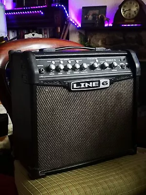 Fantastic Line 6 Spider IV 15 Guitar Amp Combo Amplifier + Effects MP3 CD Pedal • £179