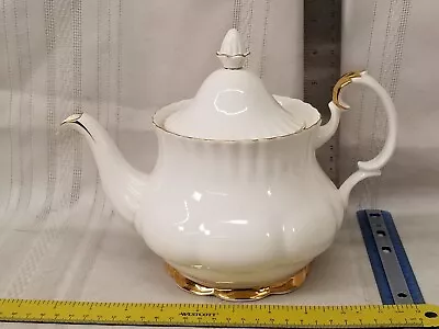 Vintage Staffordshire England Royal Albert Val D'Or White Teapot W Gilt Trim • $125