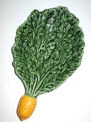 OLFAIRE Portugal Majolica Green Leaf Carrot Handle Dish 9.75  • $15.99