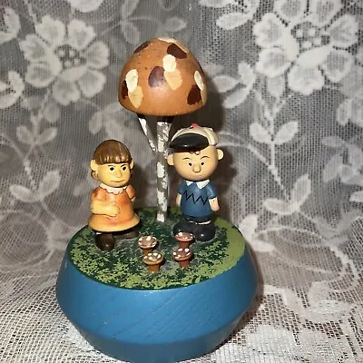 PEANUTS Snoopy Vintage Music Box  Charlie & Lucy  Made By ANRI • $69.80