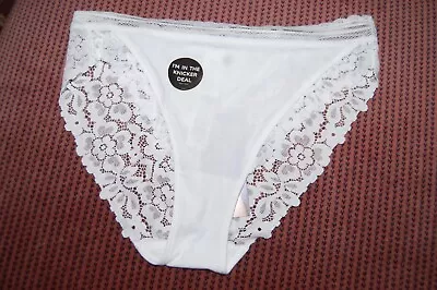 M&S High Leg Briefs Lace Trimmed White UK 8 EUR 36 BNWT • £5.99