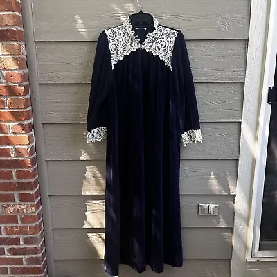 Miss Elaine Blue White Lace Long Zip Robe House Coat Dressing Gown Pockets VTG • $24.99