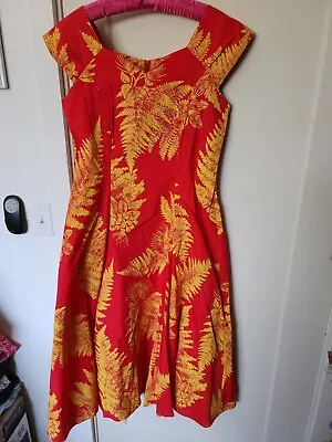Women's Vintage T&L Muumuu Factory Hawaii Size 7/8 Red Floral Dress • $50.05