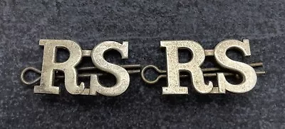 Genuine Royal Scots White Metal Shoulder Titles • £16