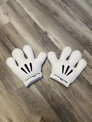Walt Disney World Mickey Minnie Mouse White Plush Gloves Hands NWOT • $14.99