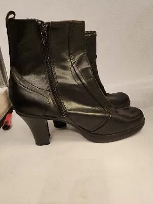 Mudd Black Y2K Chunky Heeled Boots Women’s Size 9 M  • $25