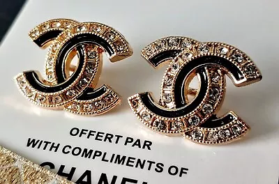£36.39 • Buy 4 Chanel Stamped Black Gold Pearl CC Buttons 18 Mm × 22 Mm Lot Of 4