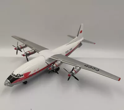 Antonov An-10 Aeroflot USSR (CCCP-11207) Collectable Plastic Scale Model 1/200 • $99.99